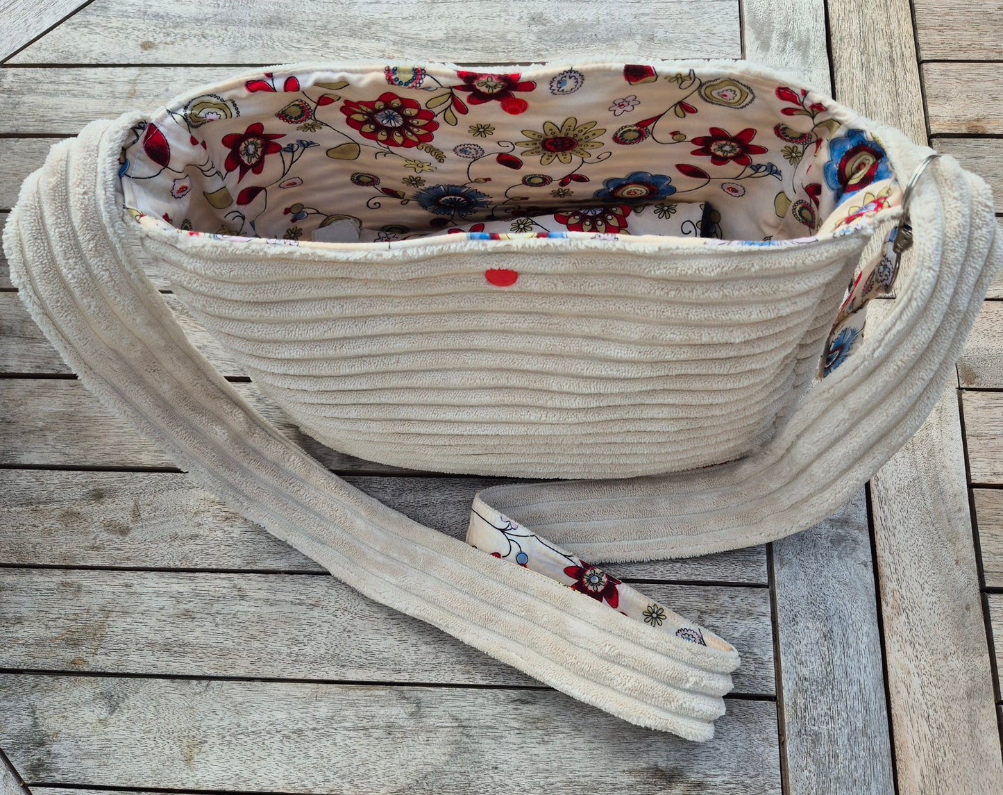 Sac bandoulière en velours côtelé