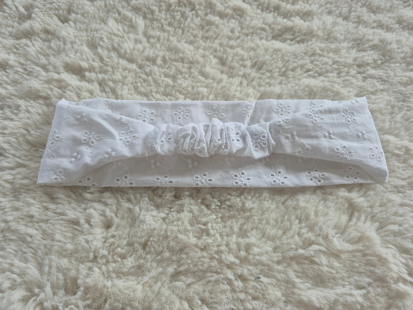Bandeau en broderie anglaise