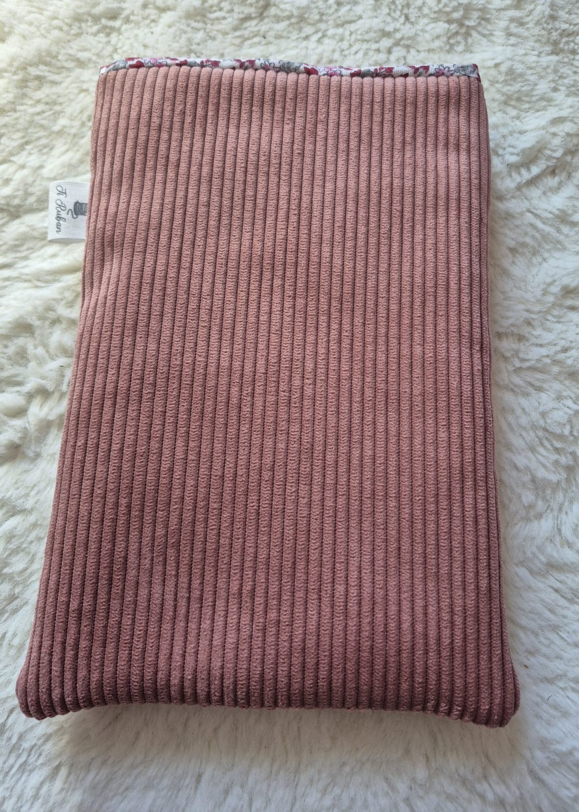 Pochette à livre en velours cotelé